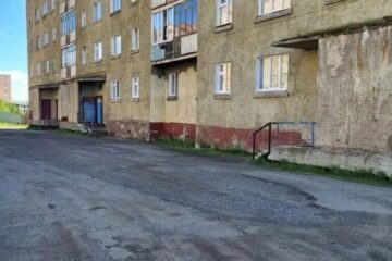 Стройнадзор проверил ремонт многоквартирного дома в Дудинке