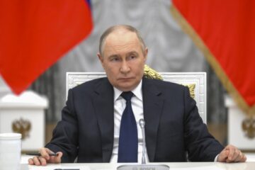 Президент Путин отметил роль молодёжи в развитии Арктики и Северного морского пути