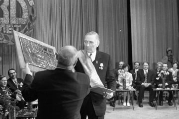 Юбилейный 1975 год для «Норильскснаба» стал двойным праздником
