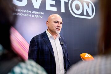 Виктор Коновалов поделился с участниками форума историями создания своих проектов