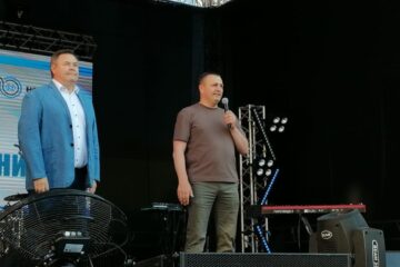 Игорь Дзансолов: «Трудимся на благо семей, города, края и страны!»