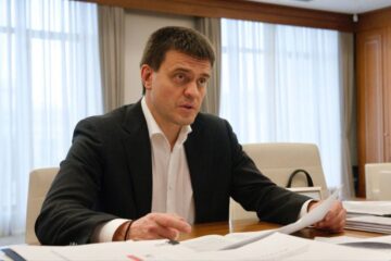 Губернатор Михаил Котюков проведет прямую линию