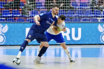 Футболисты «Норникеля» продолжают лидировать в турнирной таблице