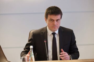Михаил Котюков объявил о штабе по безопасности школьников Красноярского края