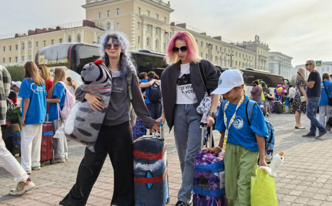 На юге страны и у Японского моря этим летом отдохнут более 800 норильских школьников