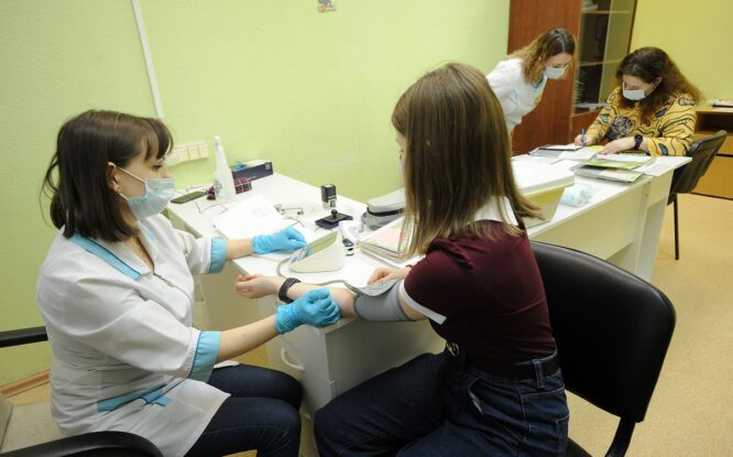 ОРВИ наступает: 10 классов в Норильске перешли на дистанционное обучение