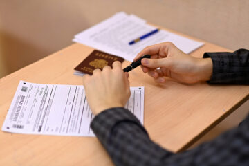 В Роспотребнадзоре рассказали, какие продукты помогут выпускникам повысить результат ОГЭ и ЕГЭ