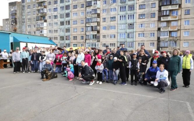 В субботнике в Оганере приняли участие более 300 норильчан