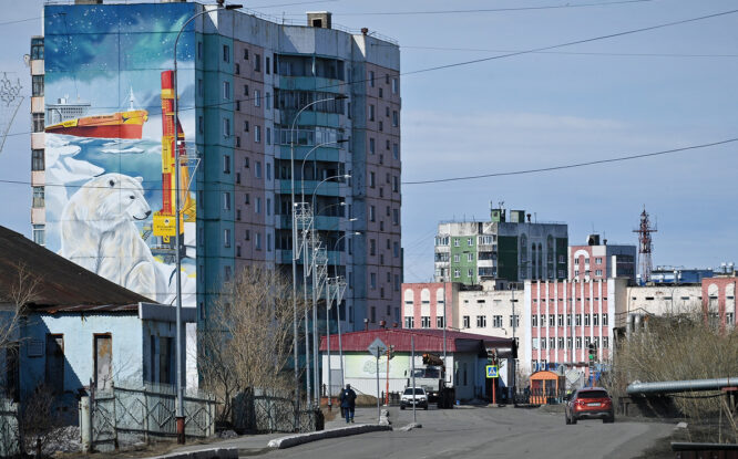 Губернатор Таймыра недоволен промежуточными итогами субботников в Дудинке