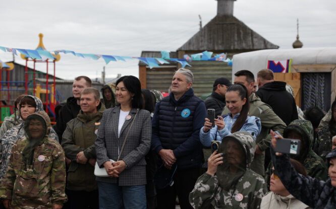 «Норникель» и власти Таймыра поддержат возрождение оленеводства в Потапово