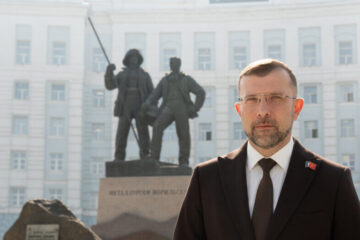 Председатель НГСД Александр Пестряков поздравил норильчан с Днём города, Днём Компании и Днём металлурга