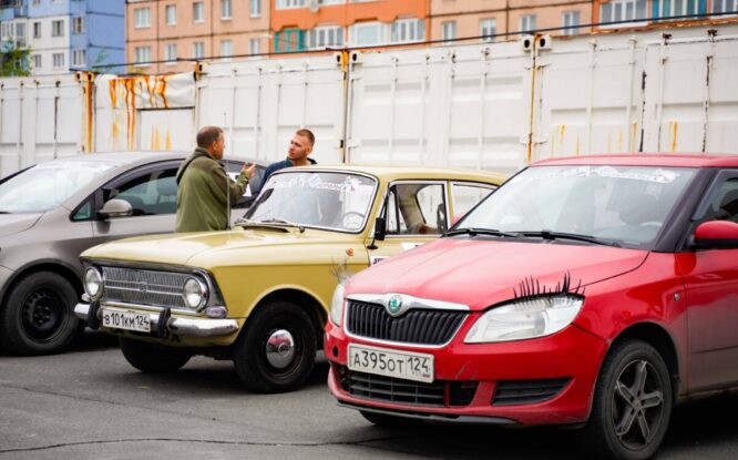 Квест на автомобилях устроили для участников «Авторалли» в Норильске