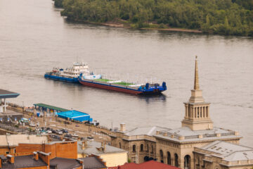 «Норникель» провёл первое в России спортивное супершоу на действующем производственном объекте речного флота