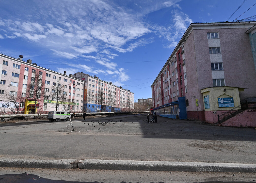 Спасатели предупредили о запрете купания в водоёмах Дудинки