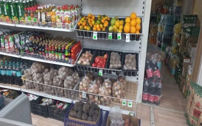 В Хатангу доставили первые продукты в рамках навигации 2026 года